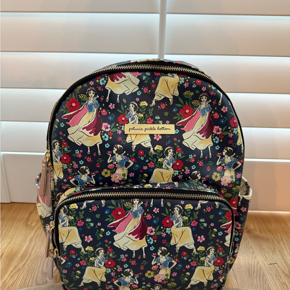 Petunia Pickle Bottom District Backpack Disney / Snow White